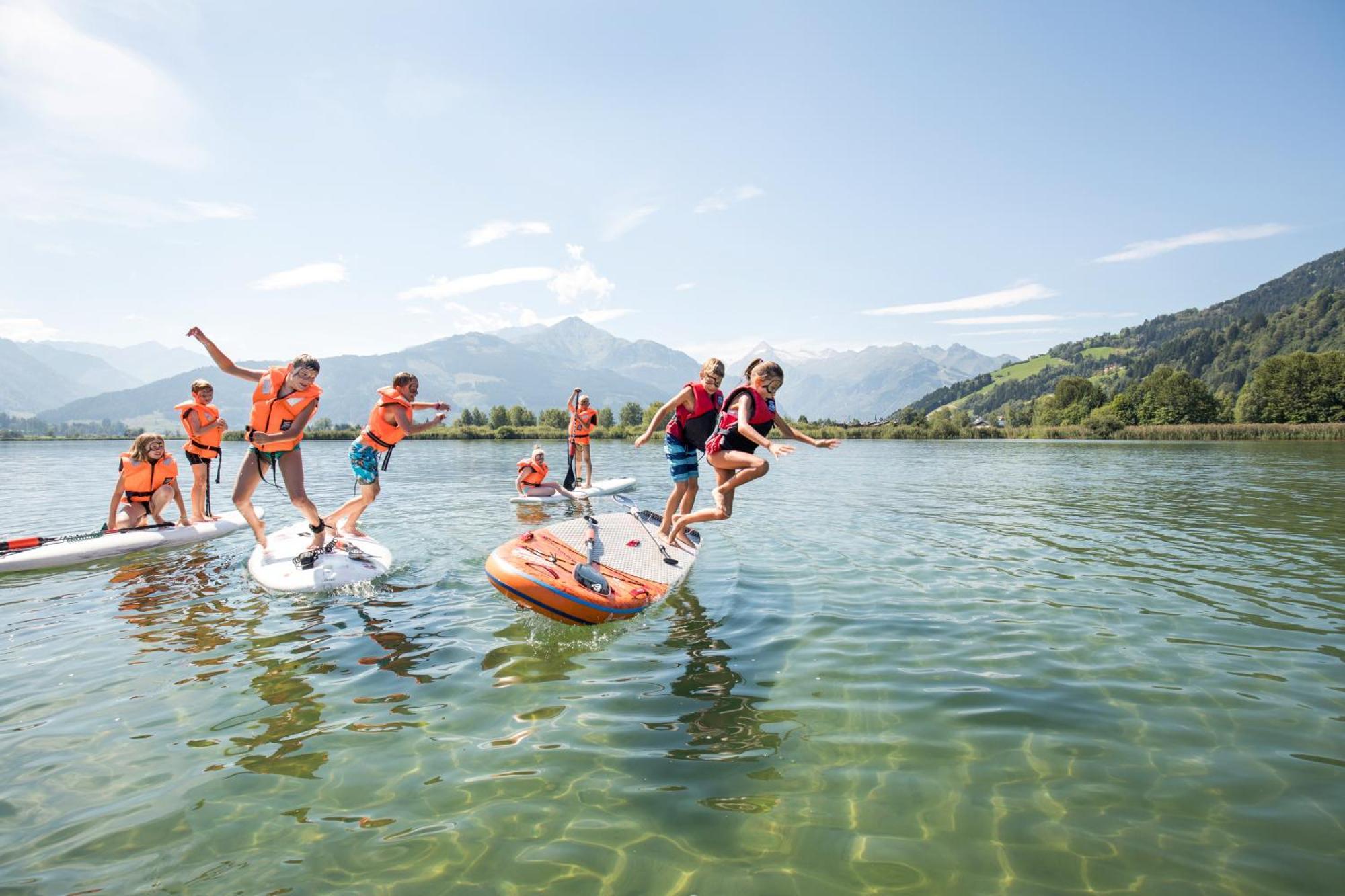 - Zell Am *