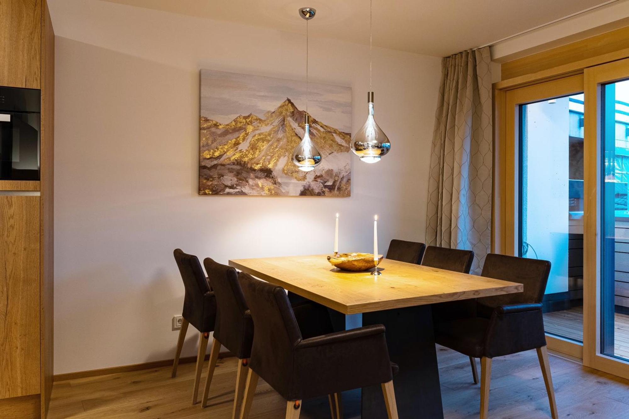 - Zell Am Apartment